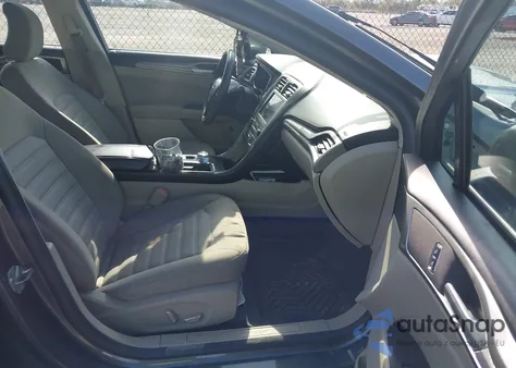 2019 Ford Fusion Hybrid Se from USA, damaged, VIN 3FA6P0LU9KR144143